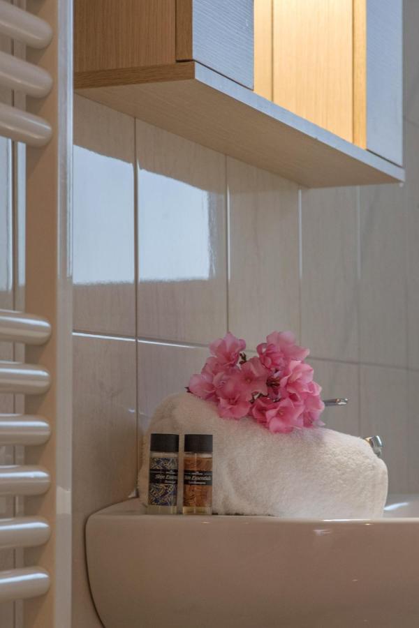 Apartment In The Historical Center Of Athens Ngoại thất bức ảnh